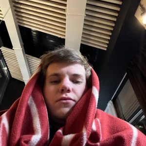 Юрий , 21 год