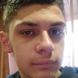 Антон , 24 года