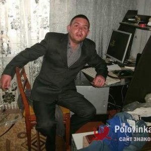 павел ГЕННАДЬЕВИЧ, 40 лет