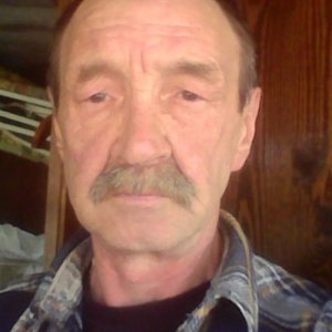 Игорь , 64 года