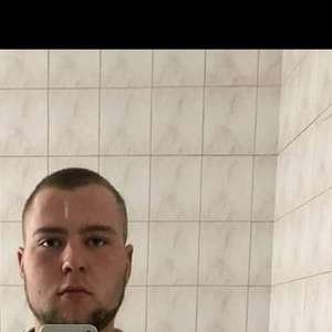 Денис , 23 года