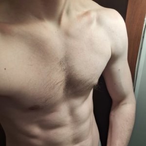 Валера , 23 года