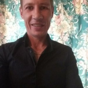 Анатолий , 38 лет