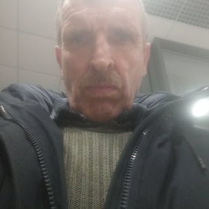 Леонид , 61 год