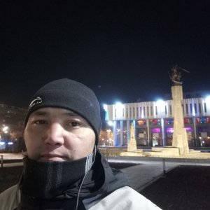 Эрлан , 36 лет