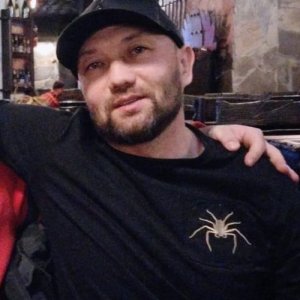 Руслан , 37 лет