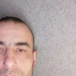 Артём , 42 года