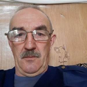 АНАТОЛИЙ , 61 год