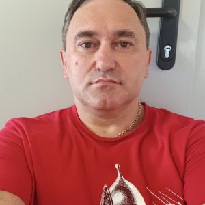 Гео Георгий, 52 года