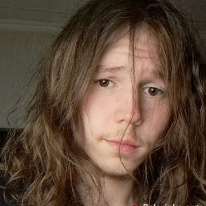 Даня , 19 лет
