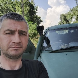 Ренат , 44 года