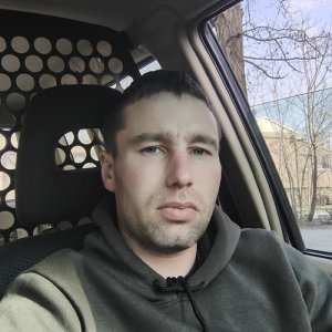 Руслан , 34 года