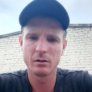 Maksym , 33 года
