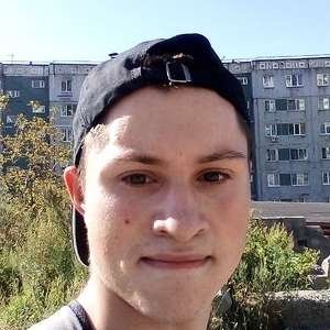Роман , 21 год