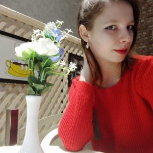 Astarta , 24 года