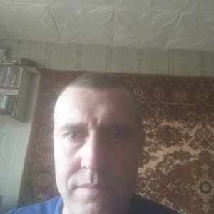 Макс , 43 года