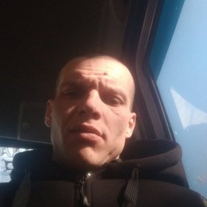 Женя Воронков, 36 лет