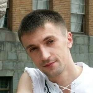 Олег , 47 лет