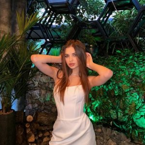 Вика , 25 лет