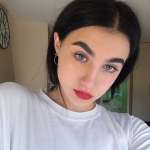 Karina : 
