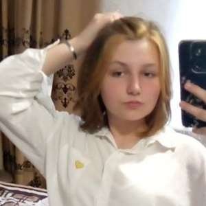 Катя , 25 лет