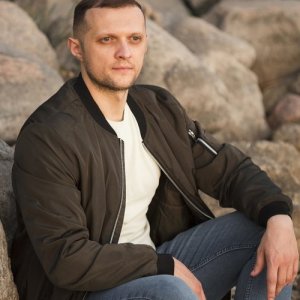 Максим , 42 года