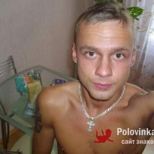 Денис павлов, 37 лет