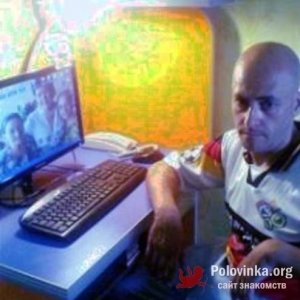 EDUARD MISAKYAN, 46 лет