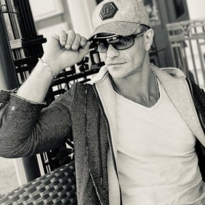 Андрей , 39 лет