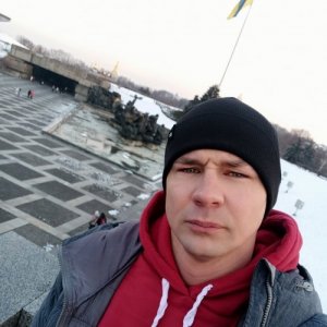 Анатолий , 32 года