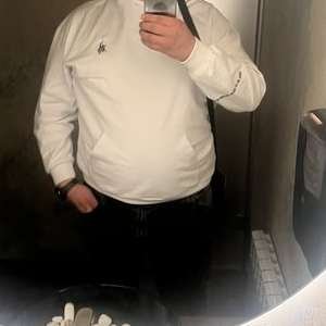 Max , 36 лет