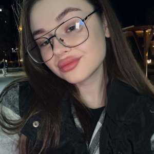 Маша , 19 лет