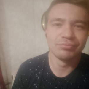 Саша Августов, 24 года