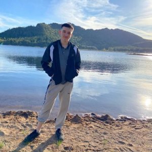 Виталий , 26 лет
