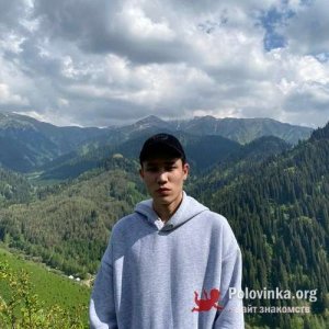 Aueshan Rahman Ауесхан, 19 лет