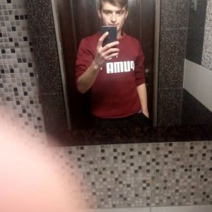 Владислав , 21 год