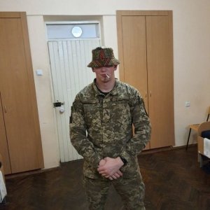 Олег , 28 лет
