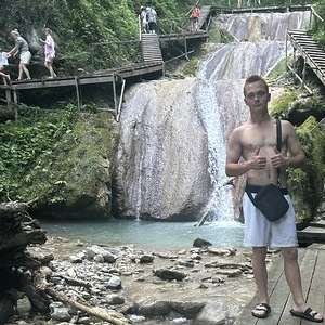 Денис , 22 года