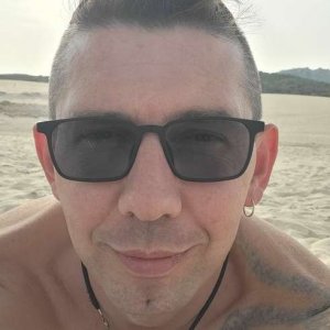 Vladimir , 43 года