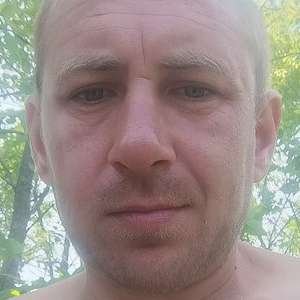 Виталий , 38 лет