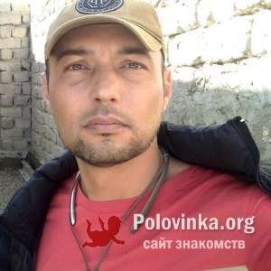 Максим , 44 года