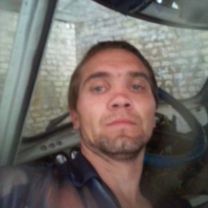 Руслан , 33 года