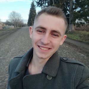 Олег Топалов, 24 года