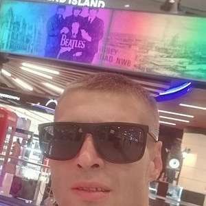 Вадим Ерофеев, 30 лет