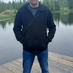 Серге , 42 года