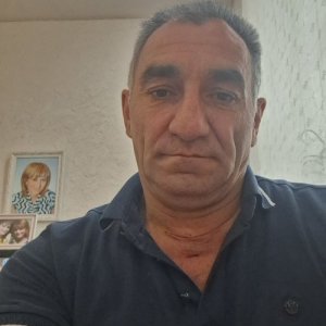 Гор Арутюнян, 55 лет