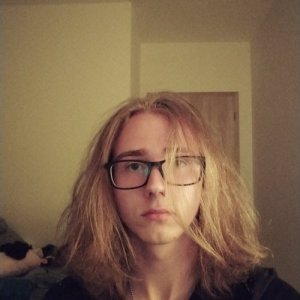 Rostik Маияш, 18 лет