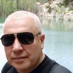 Yurij : 