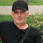 Вова : 