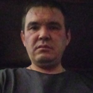 Эдуард , 43 года